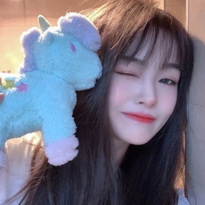 穿书后，我在七零狂揽主角气运